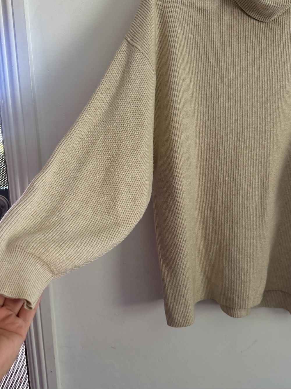 Free People Oversized Ribbed Turtleneck Sweater Oatmeal Beige Size L - Picture 5 of 12